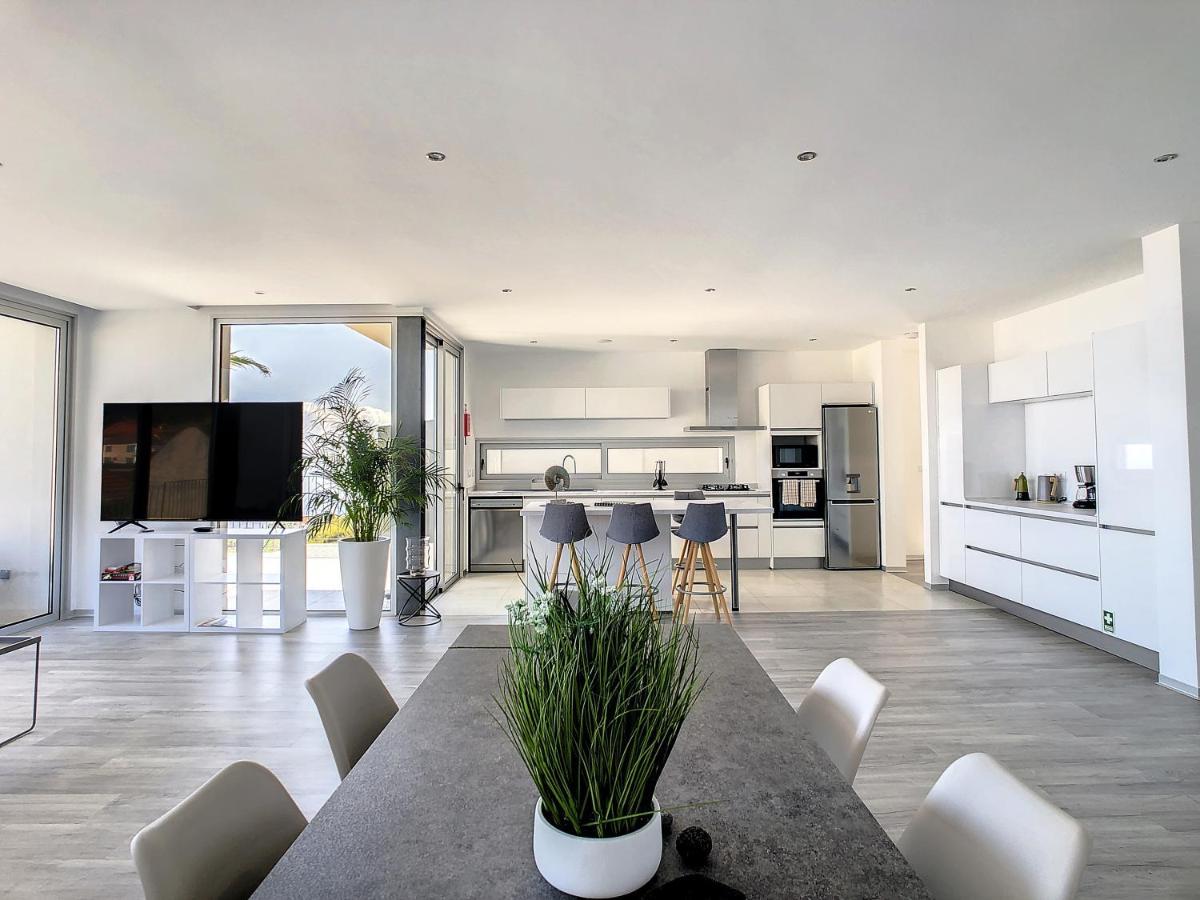 Villa Piece Of Heaven By Lovelystay Estreito Da Calheta Exterior foto