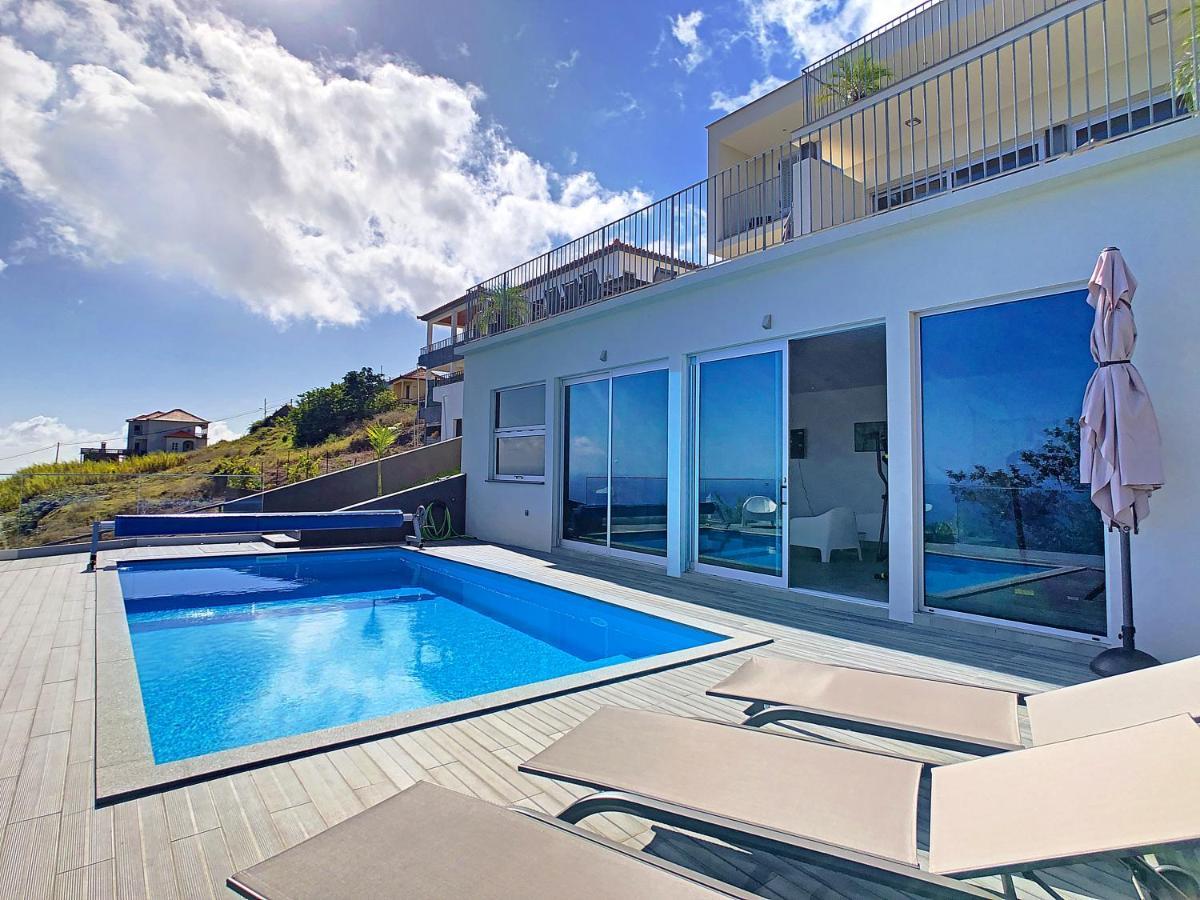 Villa Piece Of Heaven By Lovelystay Estreito Da Calheta Exterior foto